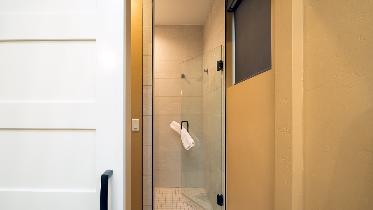Bedroom 1, Main Level - Ensuite with walk-in shower