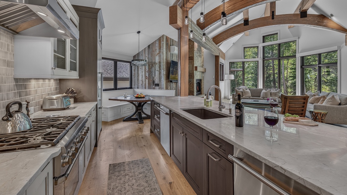 Kitchen, Upper Level - Island beside dining area
