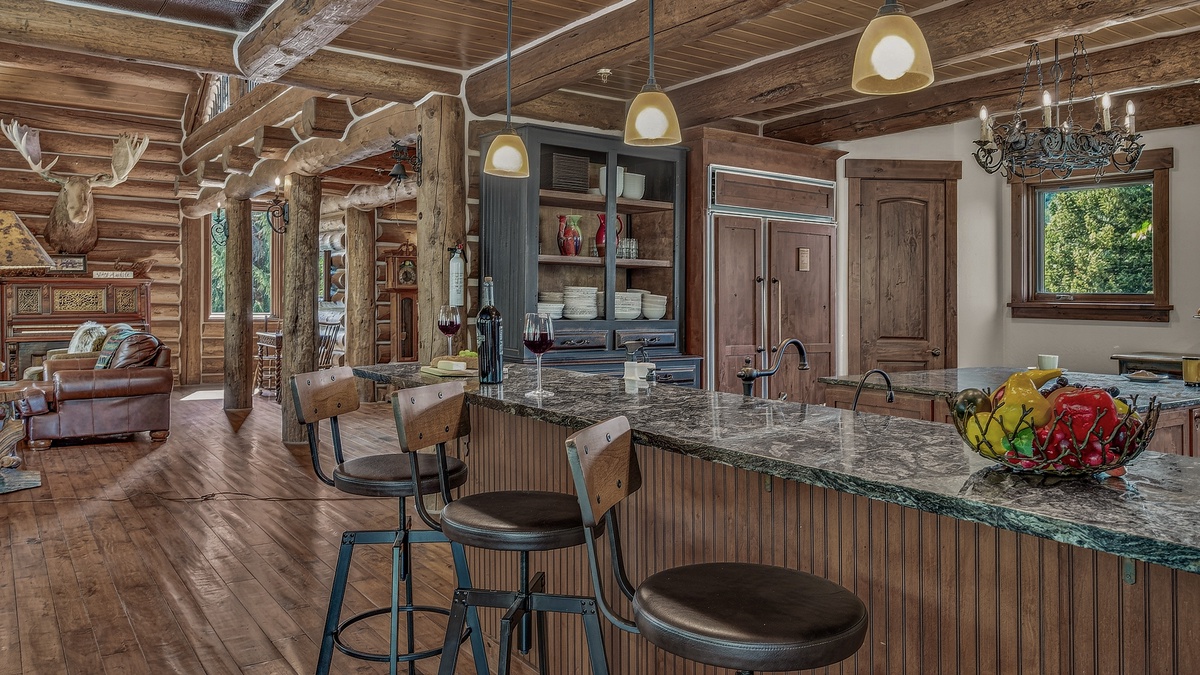Kitchen, Main Level - Bar seating