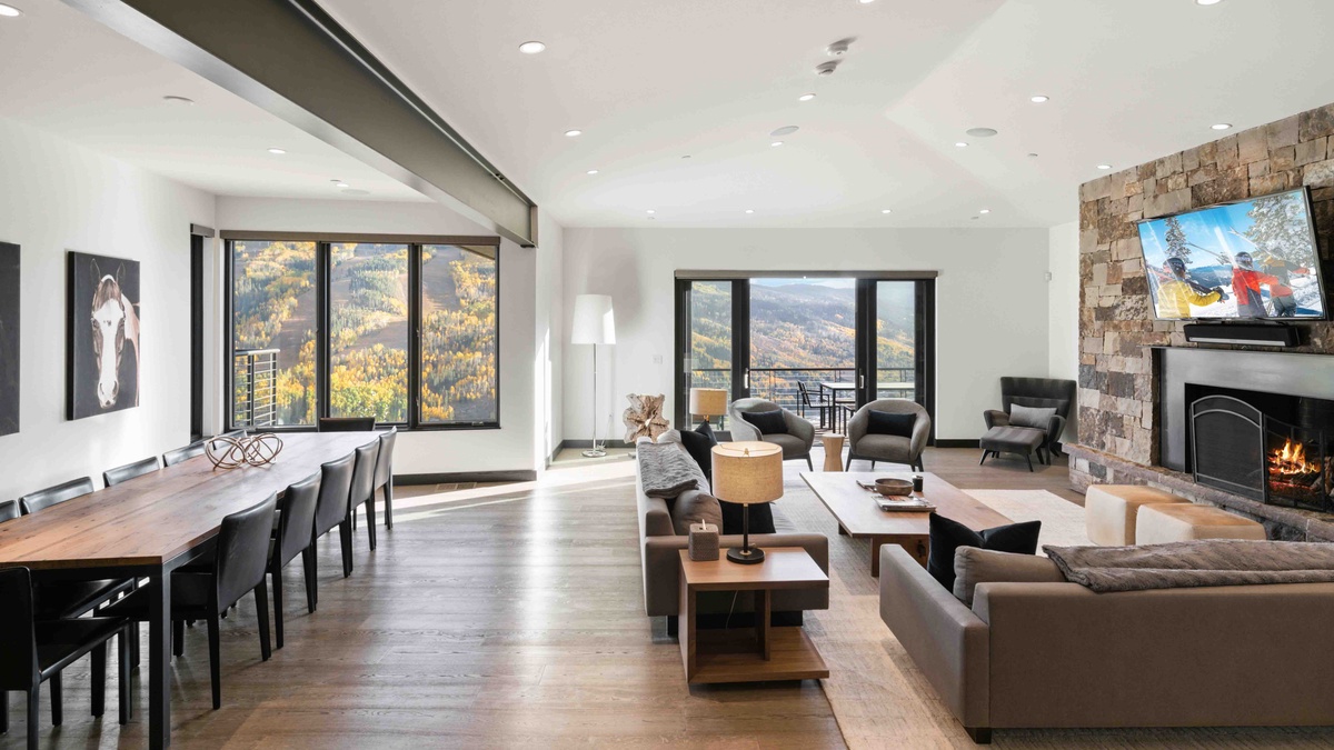 Great Room and Dining Room, Main Level