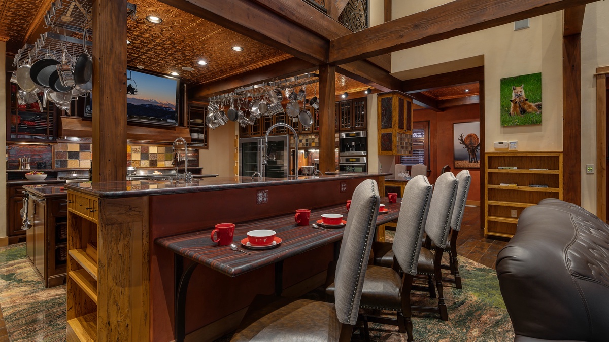 Kitchen, Main Level - Bar seating