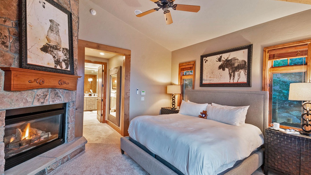 Primary suite on main level with TV