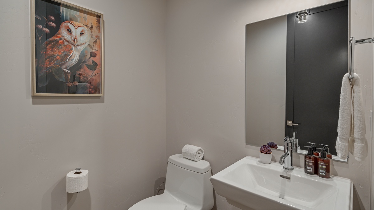 Powder Bath, Main Level