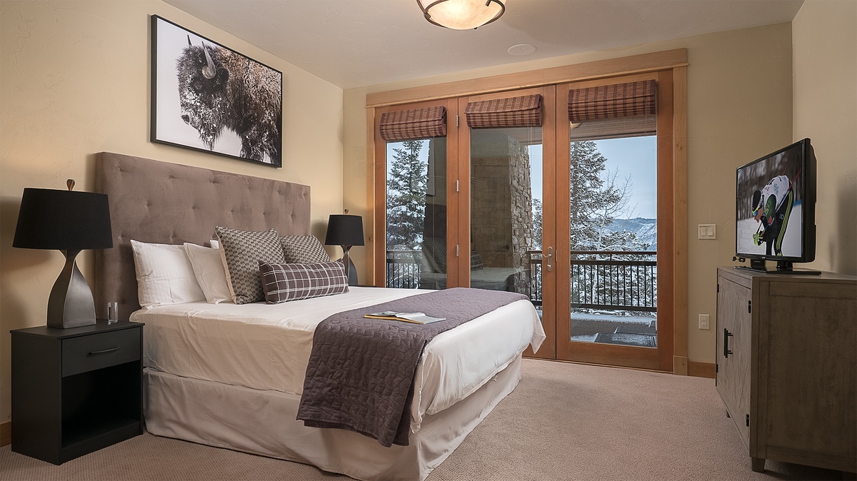 Bedroom 5, Lower Level - King bed with balcony access