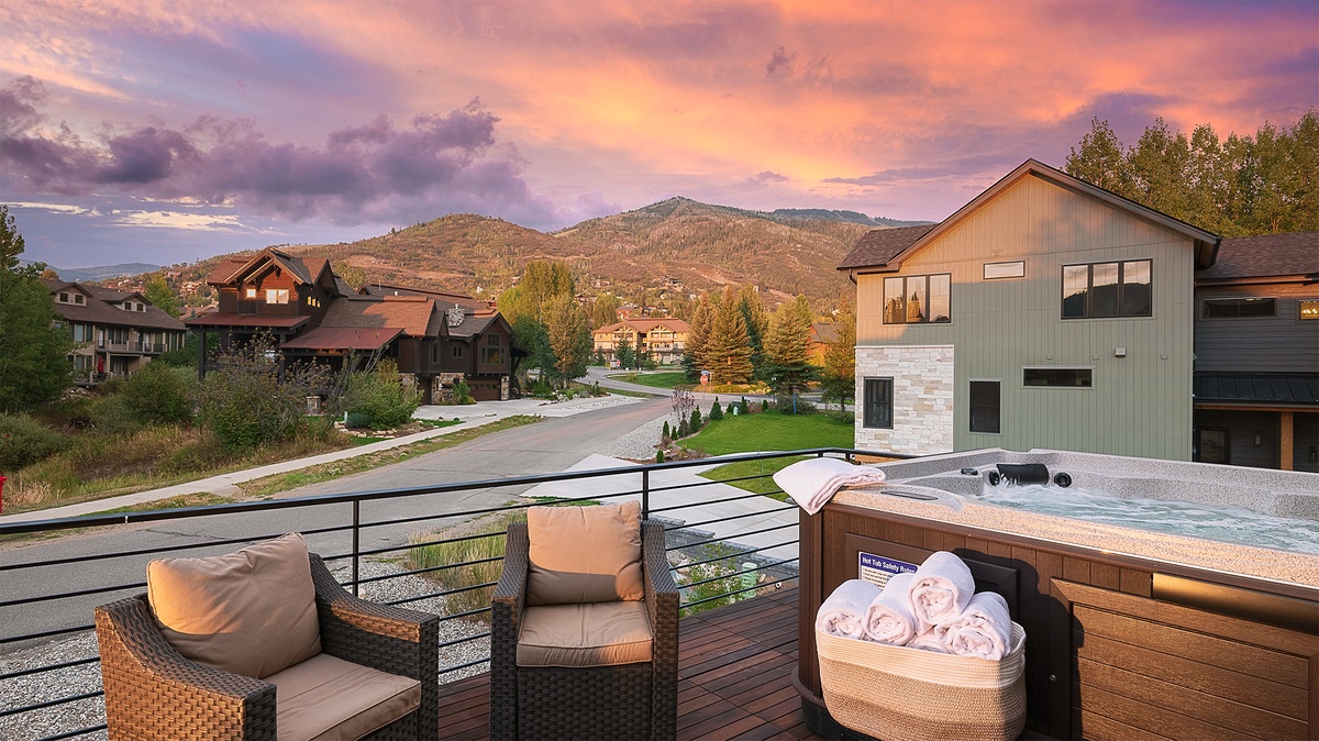 Hot Tub, Main Level - Views from the hot tub