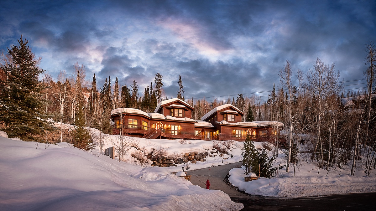 Welcome to Apex Lodge Grande