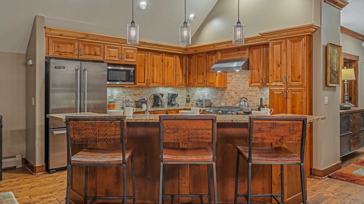 Kitchen with bar seating
