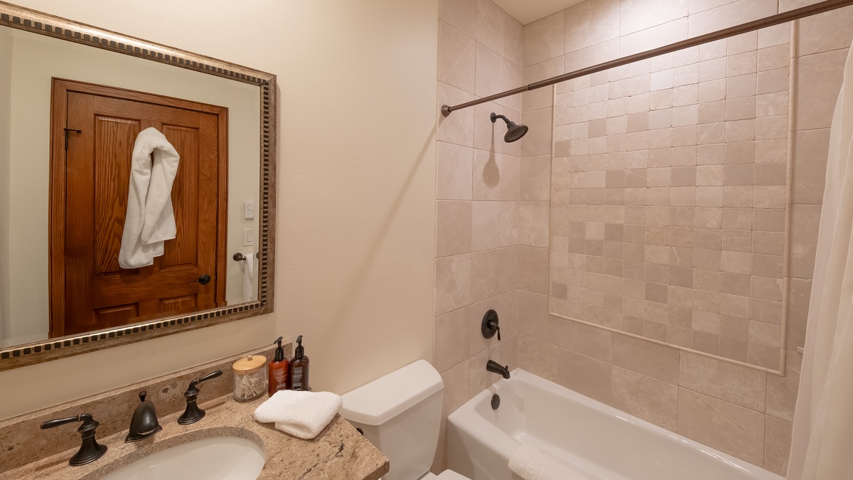 Bedroom 3, Upper Level - Bunkroom Ensuite