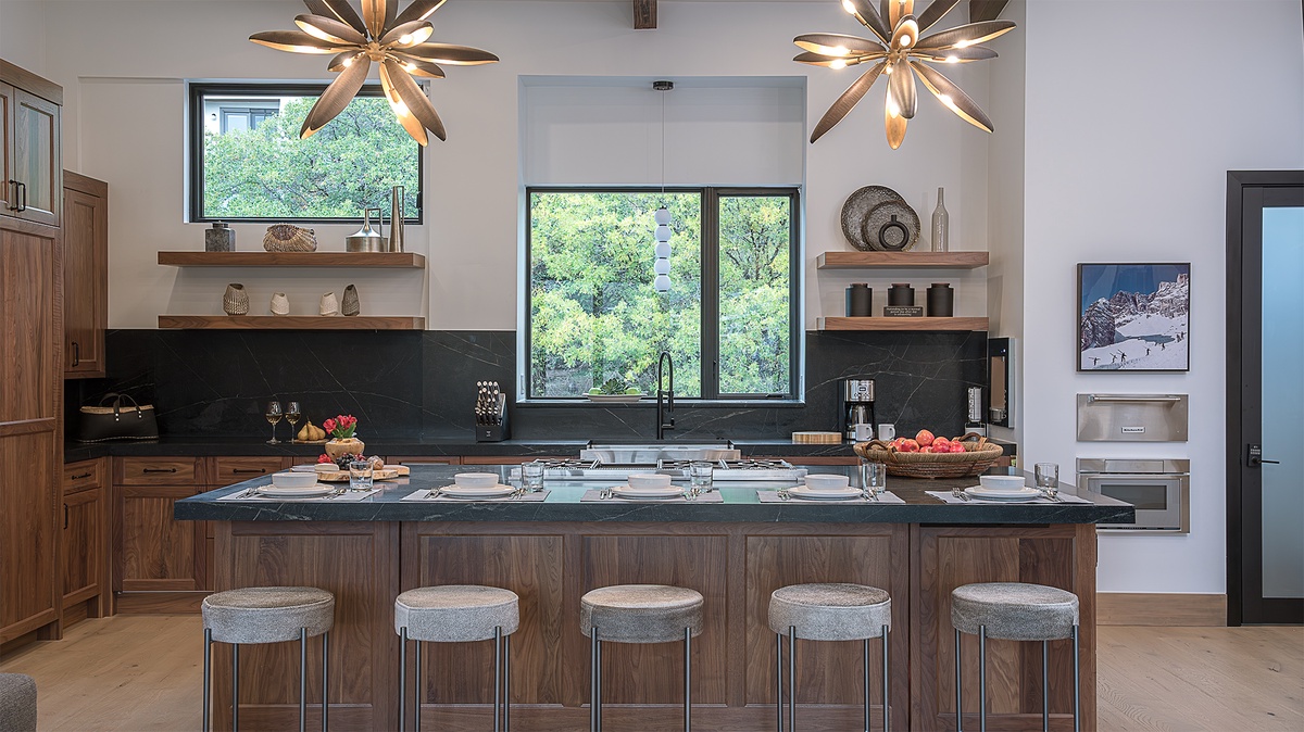 Kitchen, Upper Level - Aria Ridge, spacious kitchen with large island seating