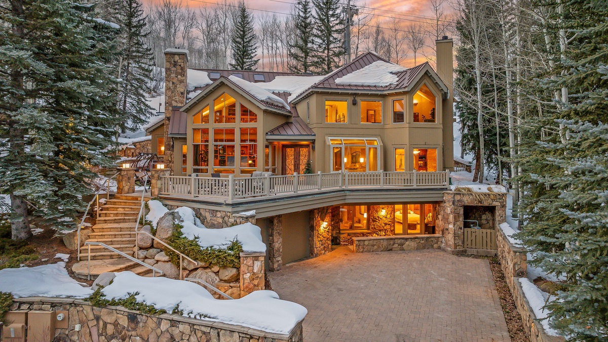 Welcome to Founders Lodge!