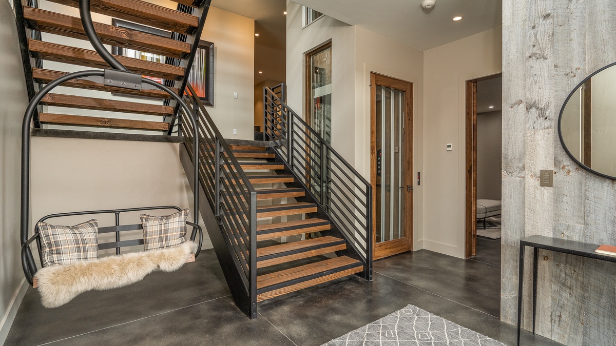 Staircase to lower level