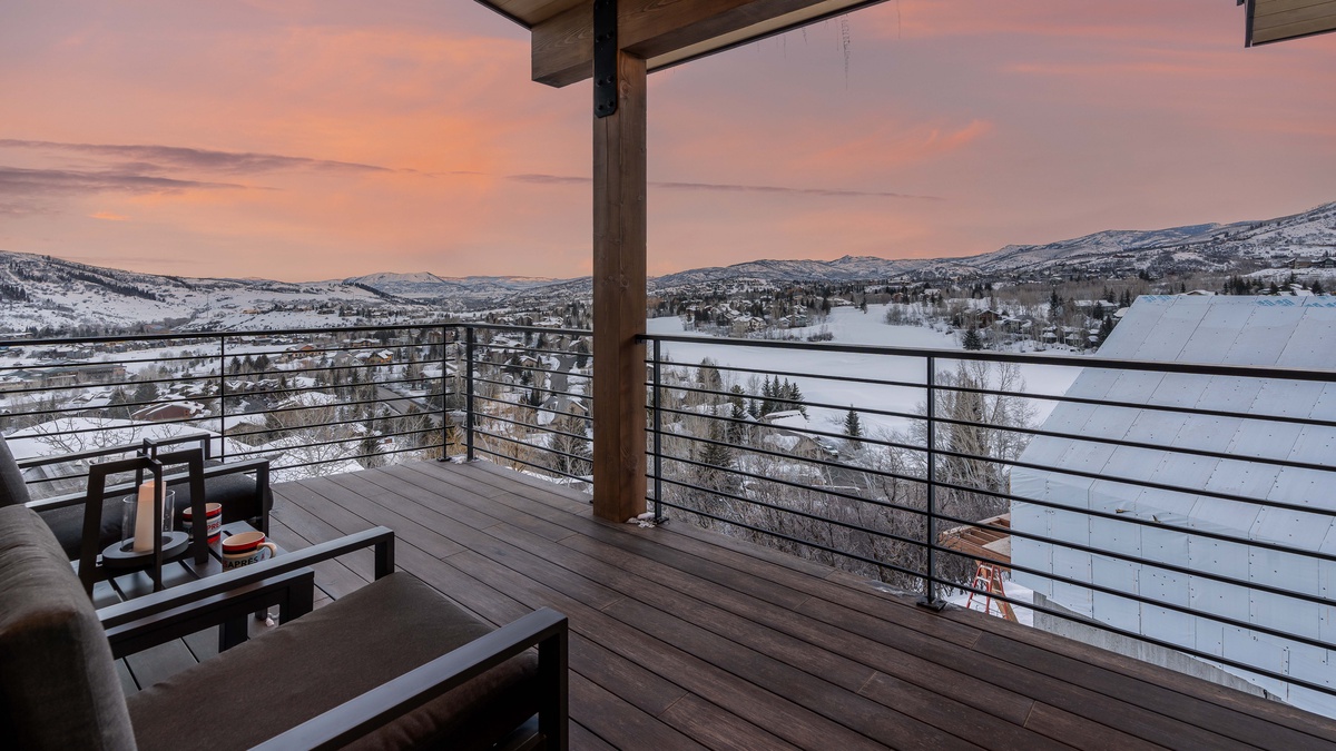 Private balcony off the primary king suite