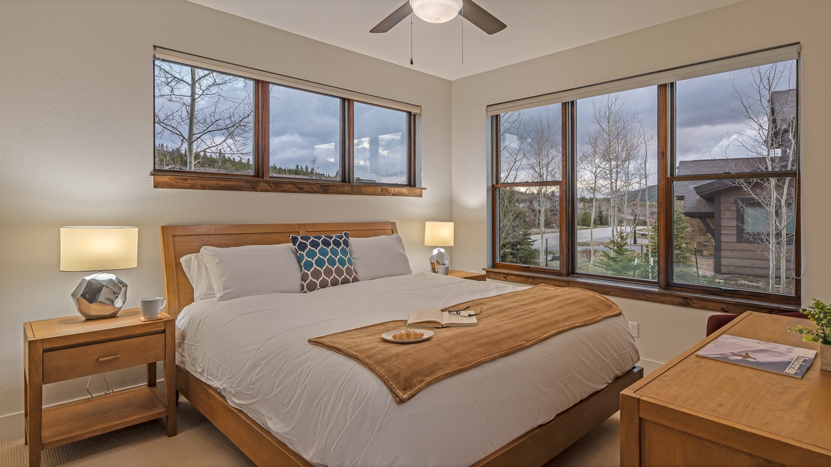 Bedroom 2, Lower Level - Lower level king suite with TV and views