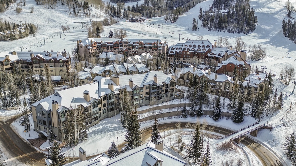 Highlands Townhomes: Aerial View