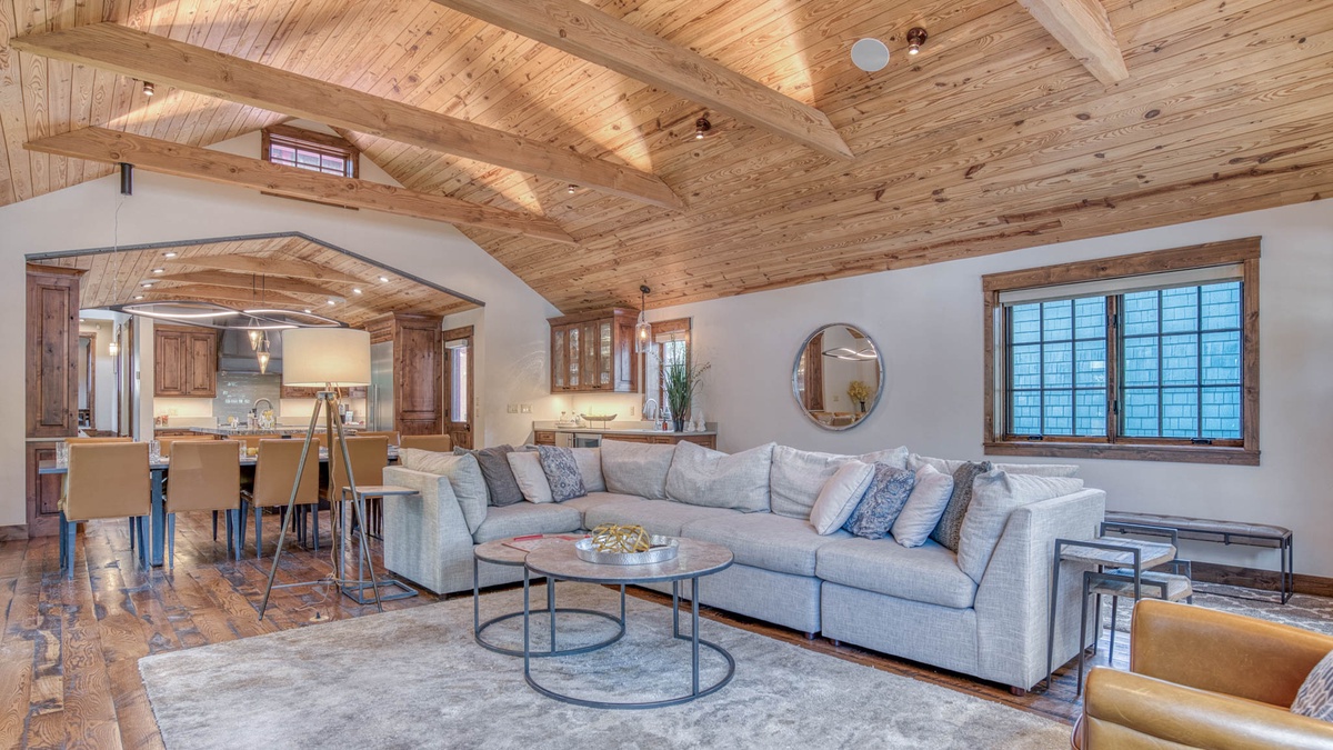 Great Room, Main Level