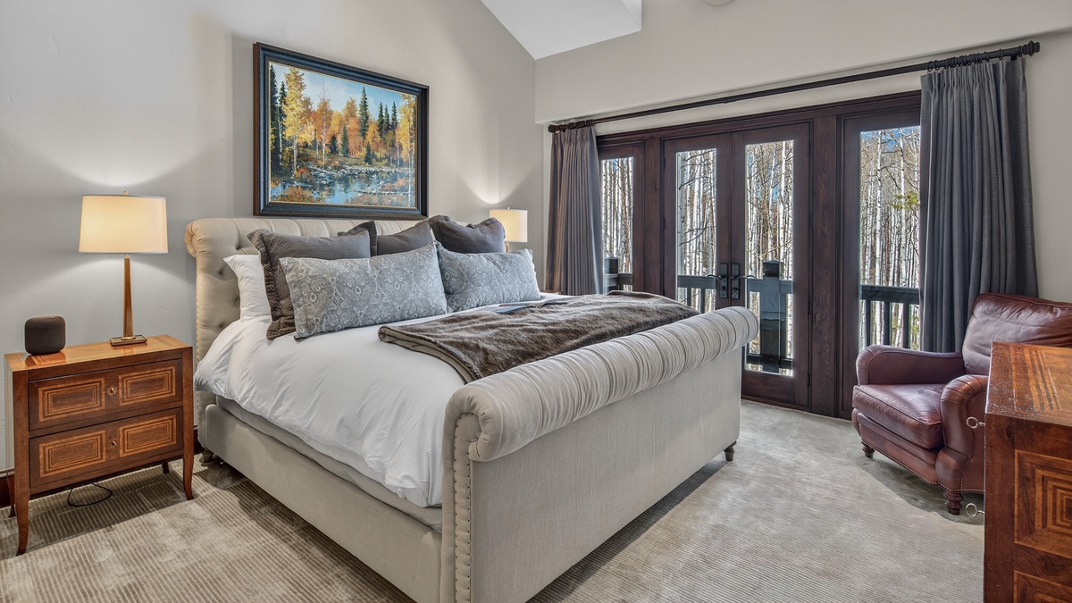 Bedroom 6, Main Level - King bedroom