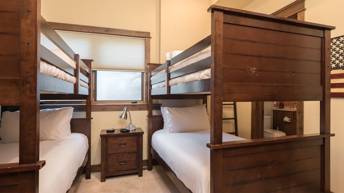 Bunkroom lower level