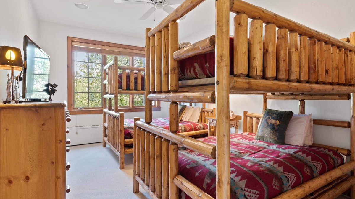 Bedroom 3 - Bunk Room