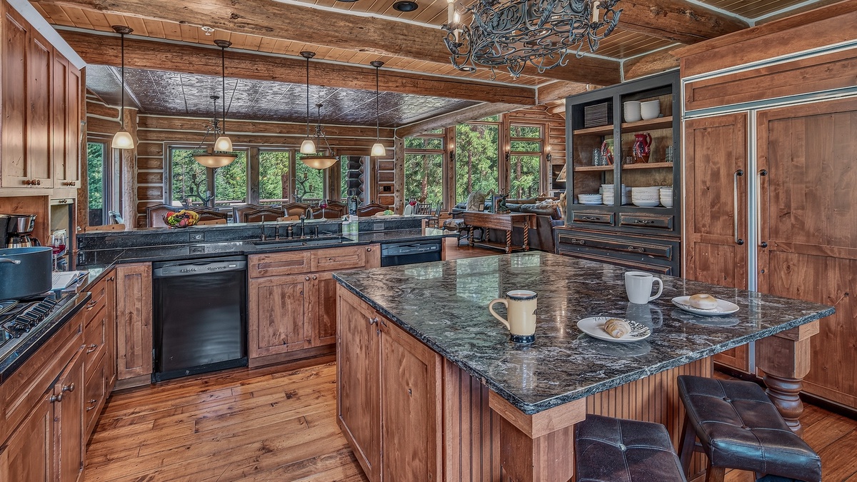 Kitchen, Main Level - Island with surrounding countertops
