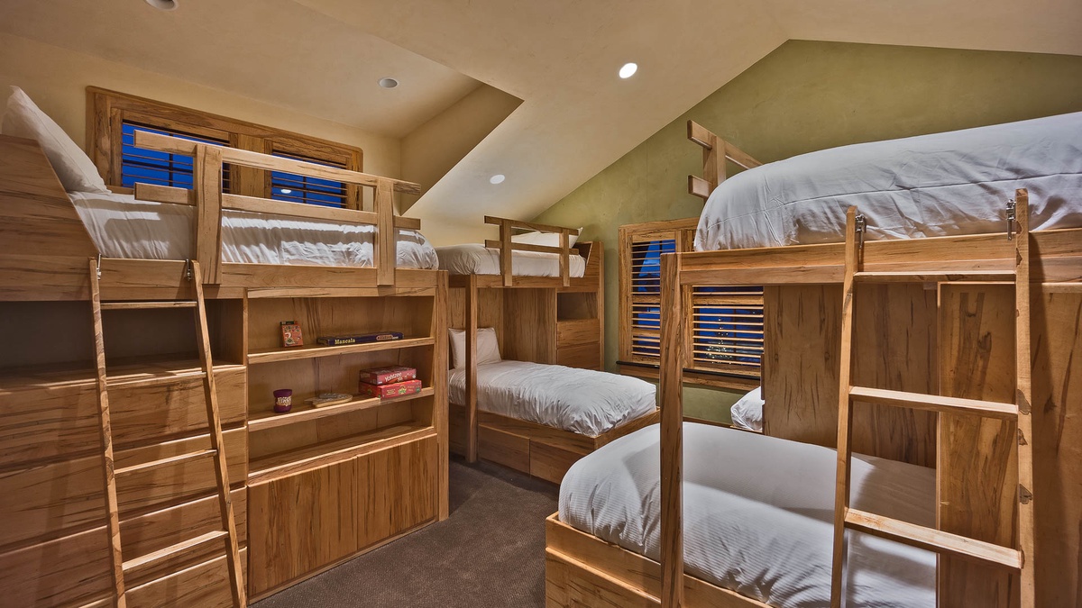 Bedroom 3, Upper Level - Three full-over-twin bunk beds