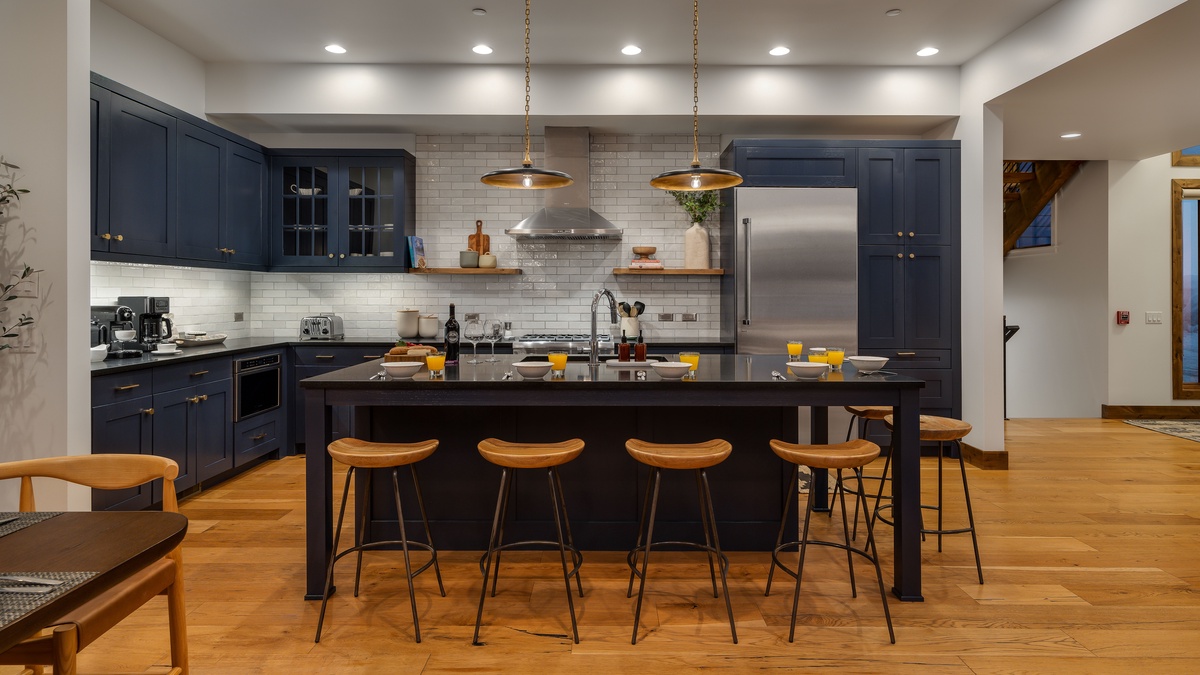 Gourmet kitchen with breakfast bar seating