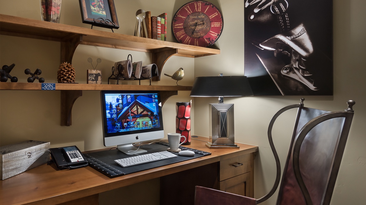 Office Area, Main Level