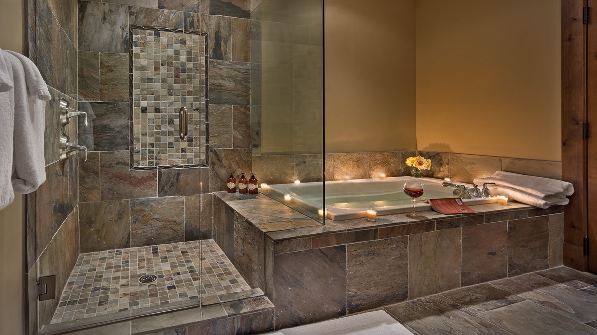 Bedroom 2, Main Level - King ensuite with soaking tub and walk-in shower