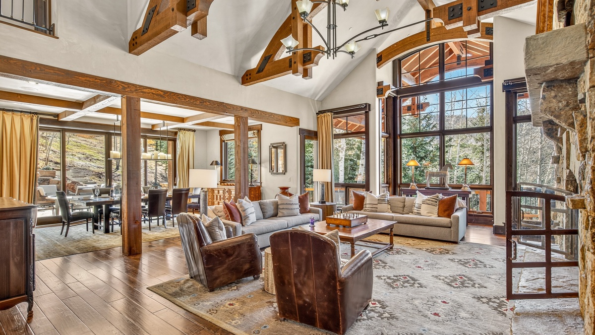 Great Room, Main Level