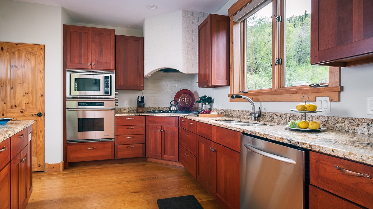 Kitchen, Main Level