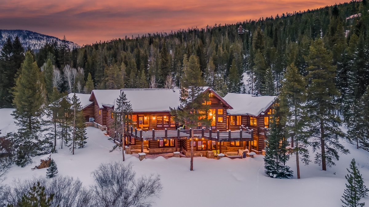 Aerial view of the grand Winterfell Estates