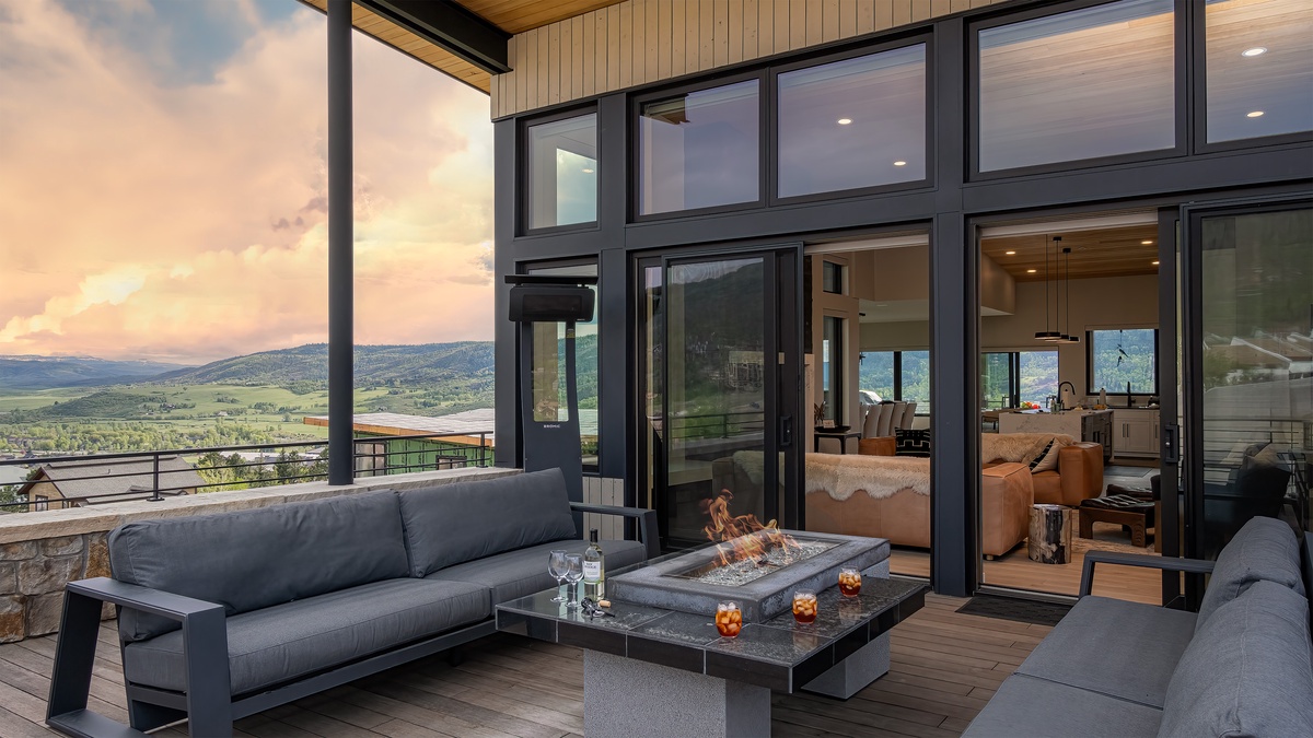 Enjoy the firepit and lovely views