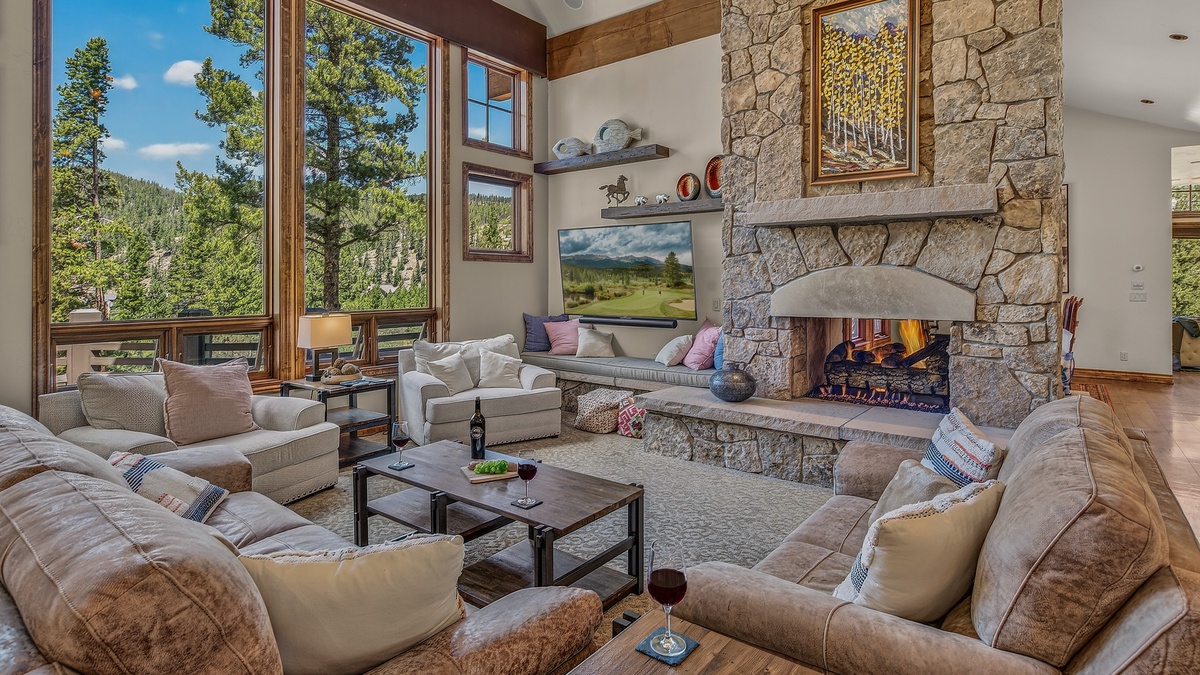 Great Room, Main Level - Seating area with fireplace