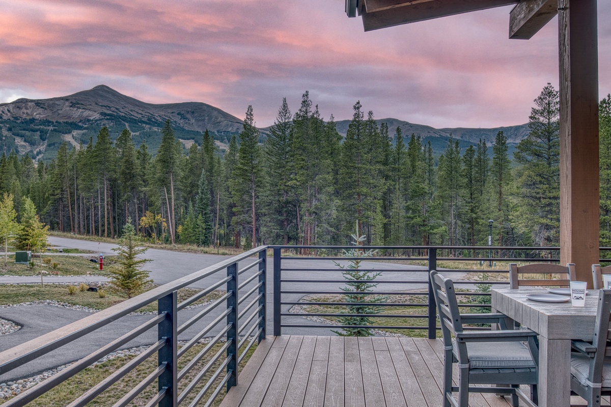 Deck, Main Level - Mountain views