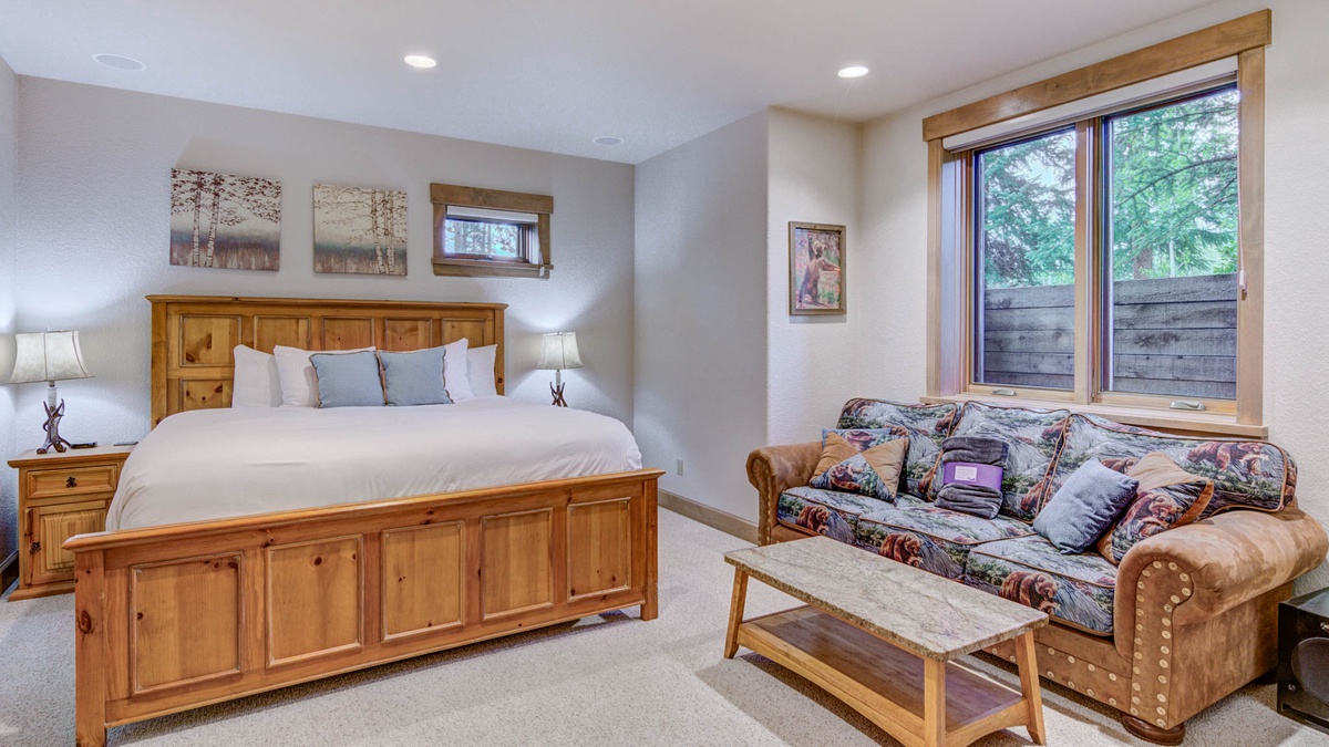 Bedroom 2, Lower Level - Lower level bedroom with ensuite