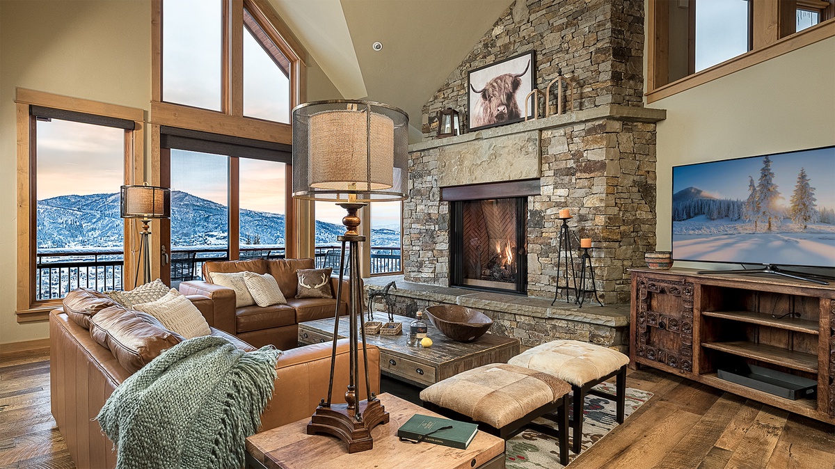 Great Room, Main Level