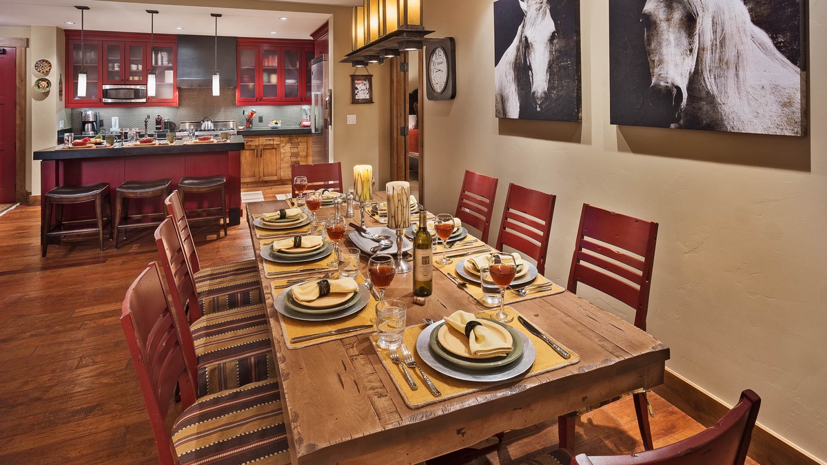 Dining Area, Main Level