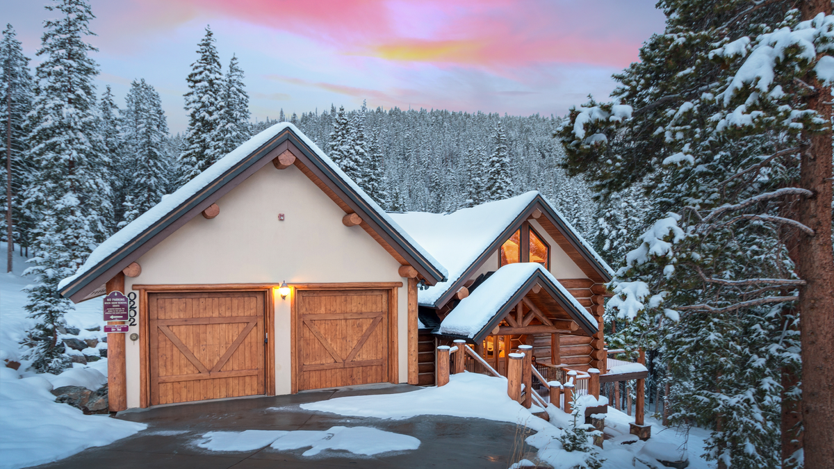 Welcome to Paradise Meadow Lodge