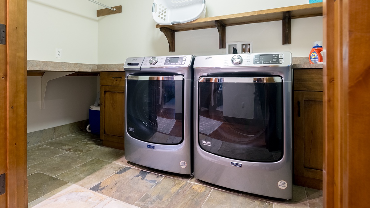 Laundry, Main Level - Washer and dryer