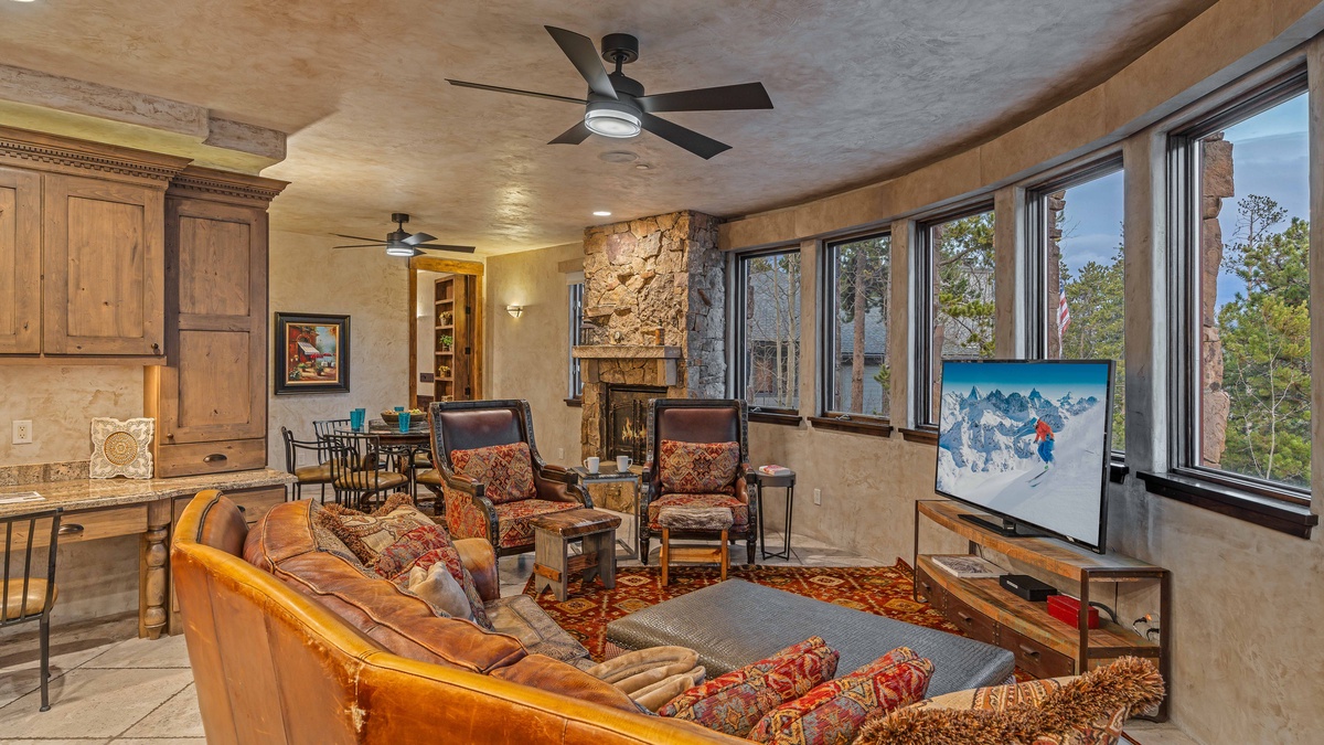 Sitting area with large TV and views