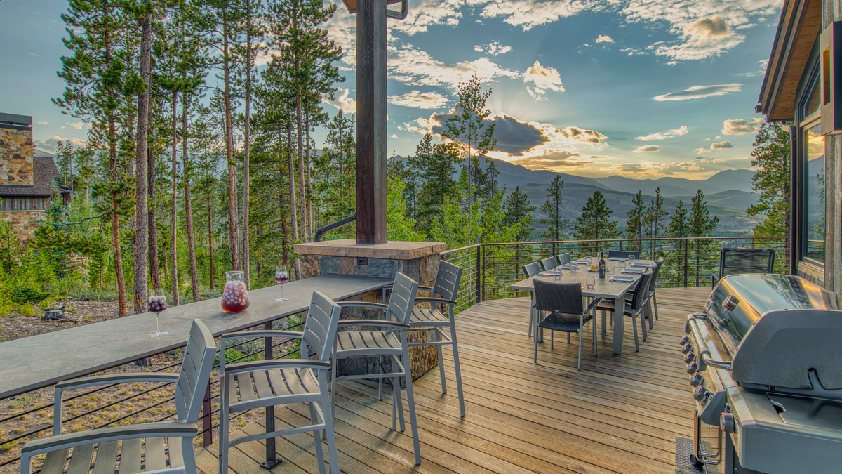 Deck, Main Level - Outdoor dining table with mountain views