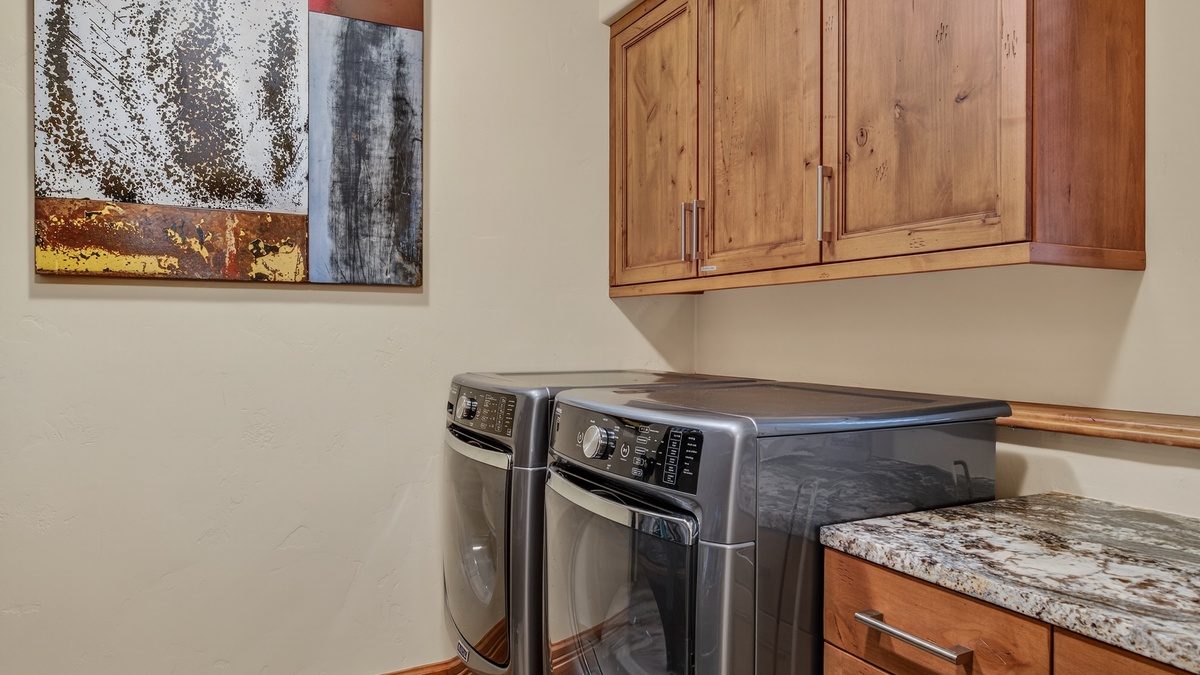 Laundry Room, Main Level