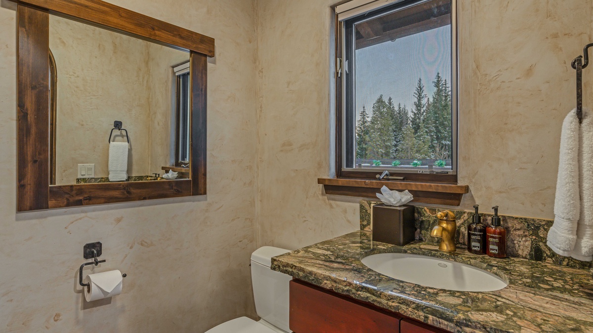 Loft level powder bath