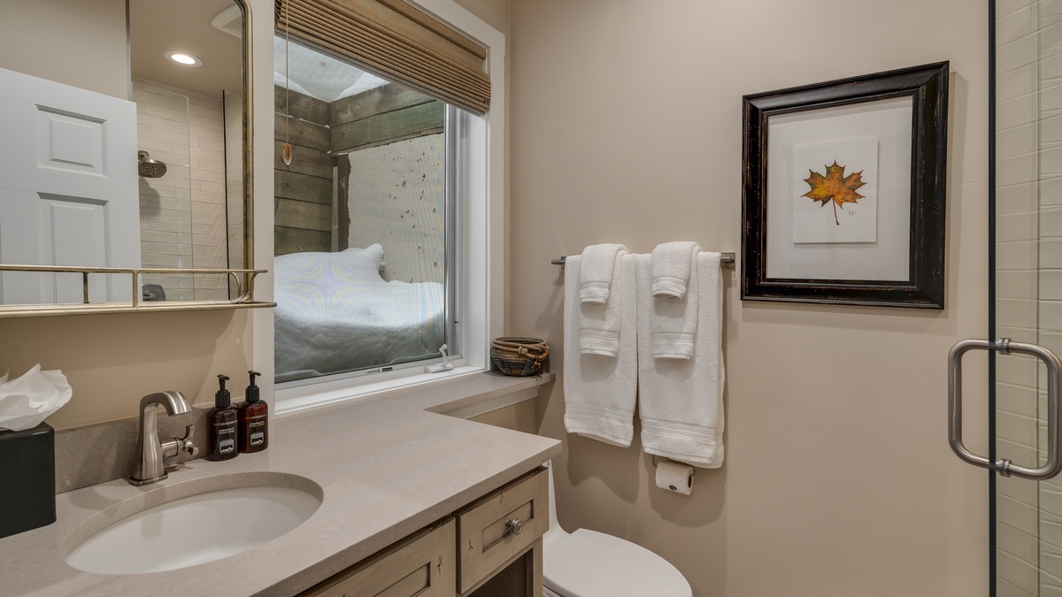 Bedroom 3, Lower Level - Second king ensuite on lower level