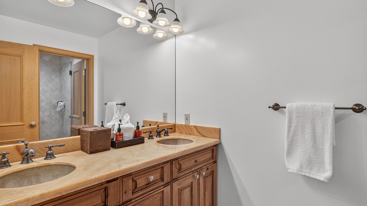 Bathroom 2, Upper Level - Ensuite bath with shower