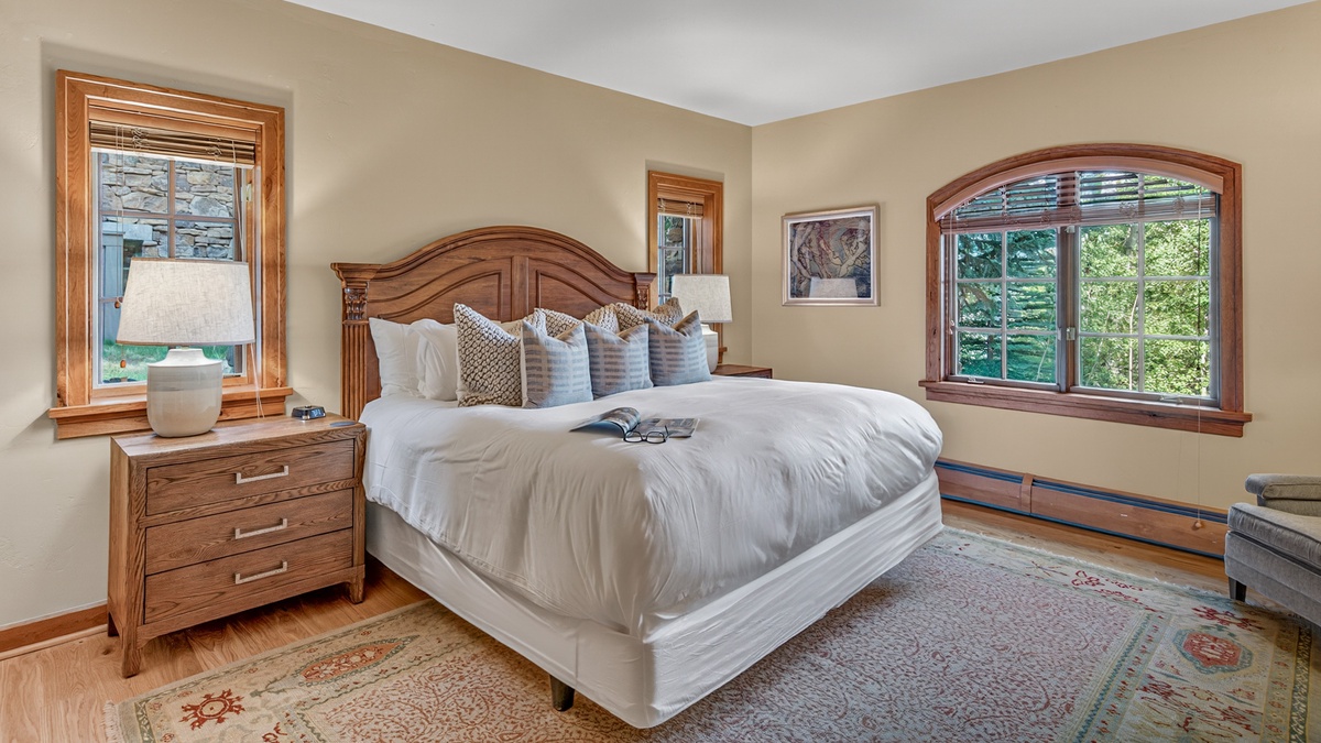 Bedroom 3, Lower Level - King bedroom