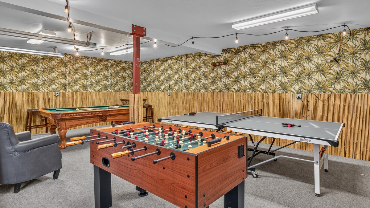 Raven's Call game room