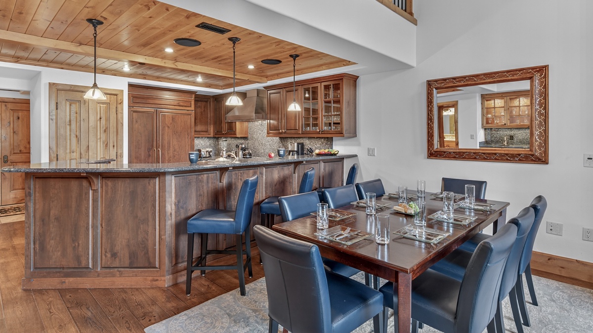 Dining Area - With kitchen