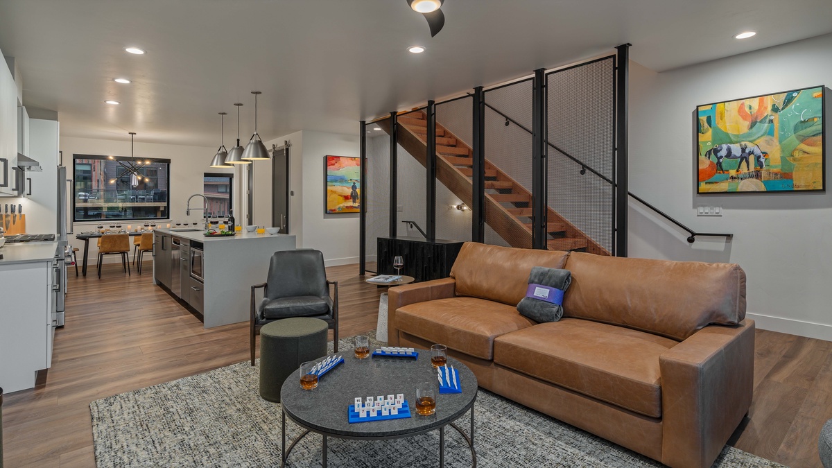 Great Room, Main Level