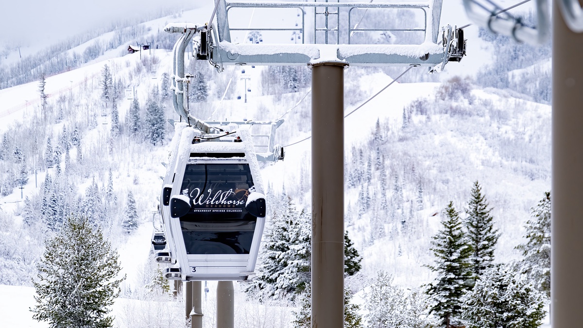 Wildhorse Gondola heading up to Steamboat Base