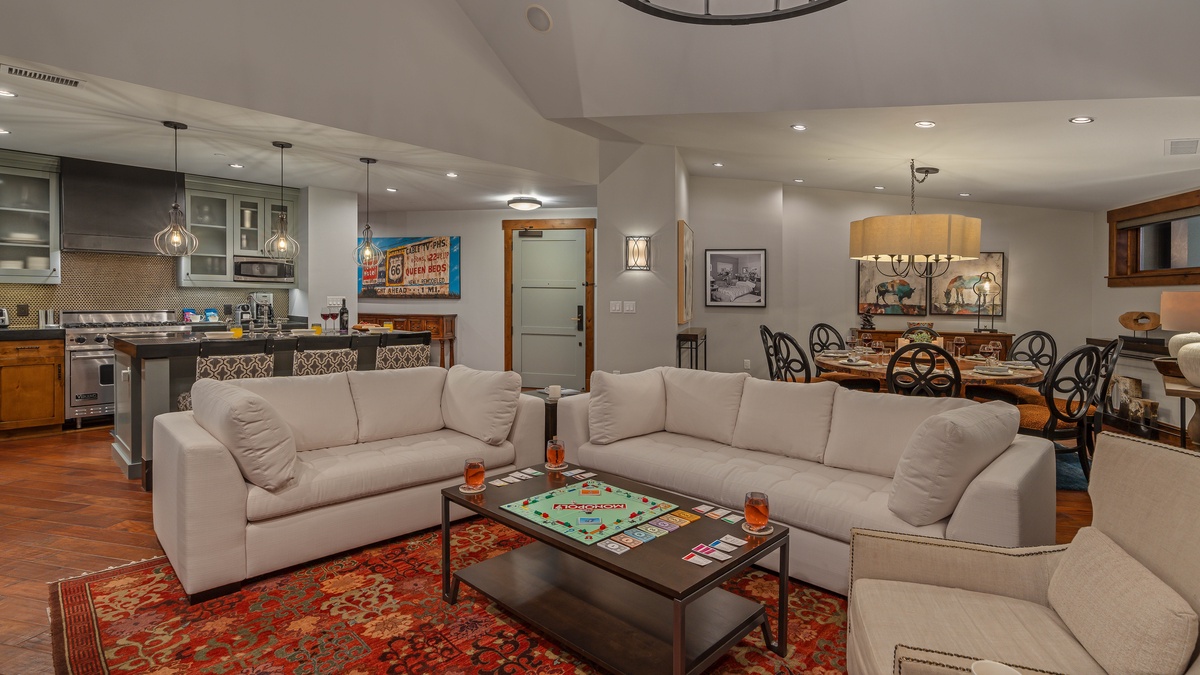 Great Room, Main Level - Open layout